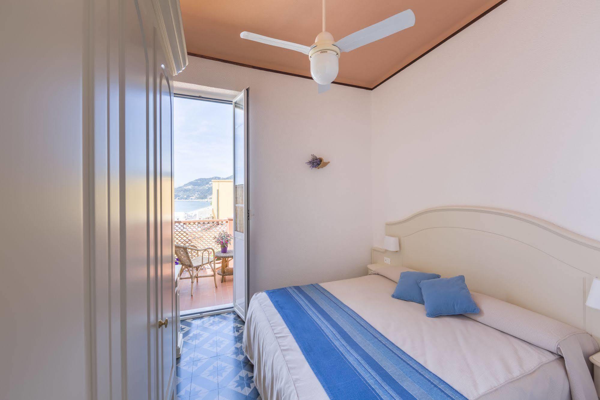 Miramare Di Varigotti Ngoại thất bức ảnh