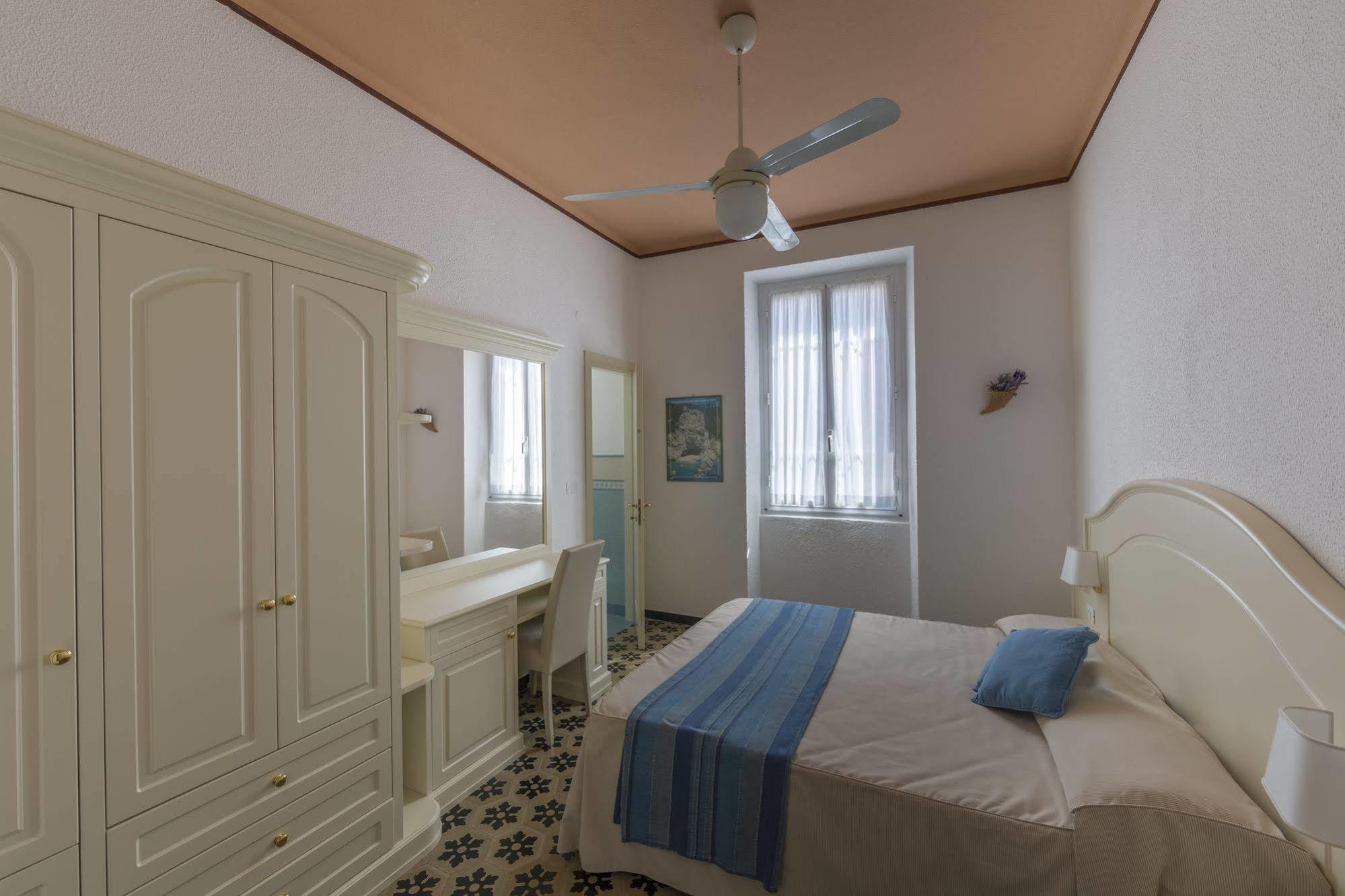 Miramare Di Varigotti Ngoại thất bức ảnh